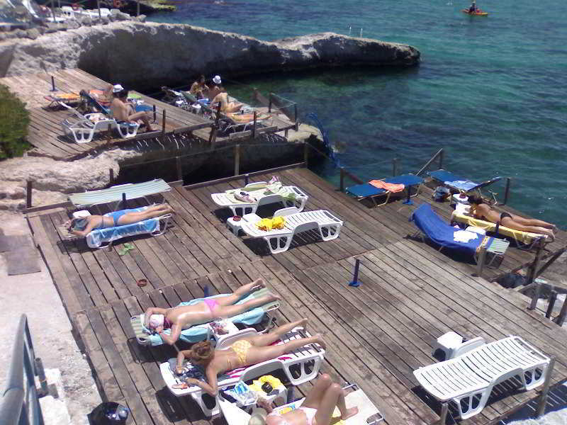 Argo Hotel Aegina Exterior photo