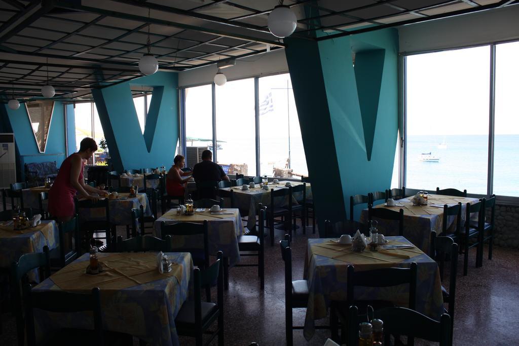 Argo Hotel Aegina Exterior photo